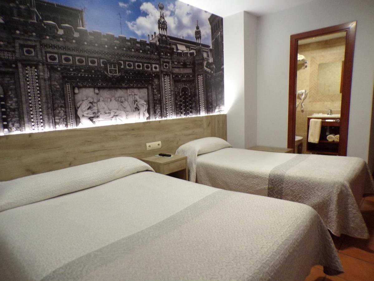 Hostal Serruchi Teruel Extérieur photo