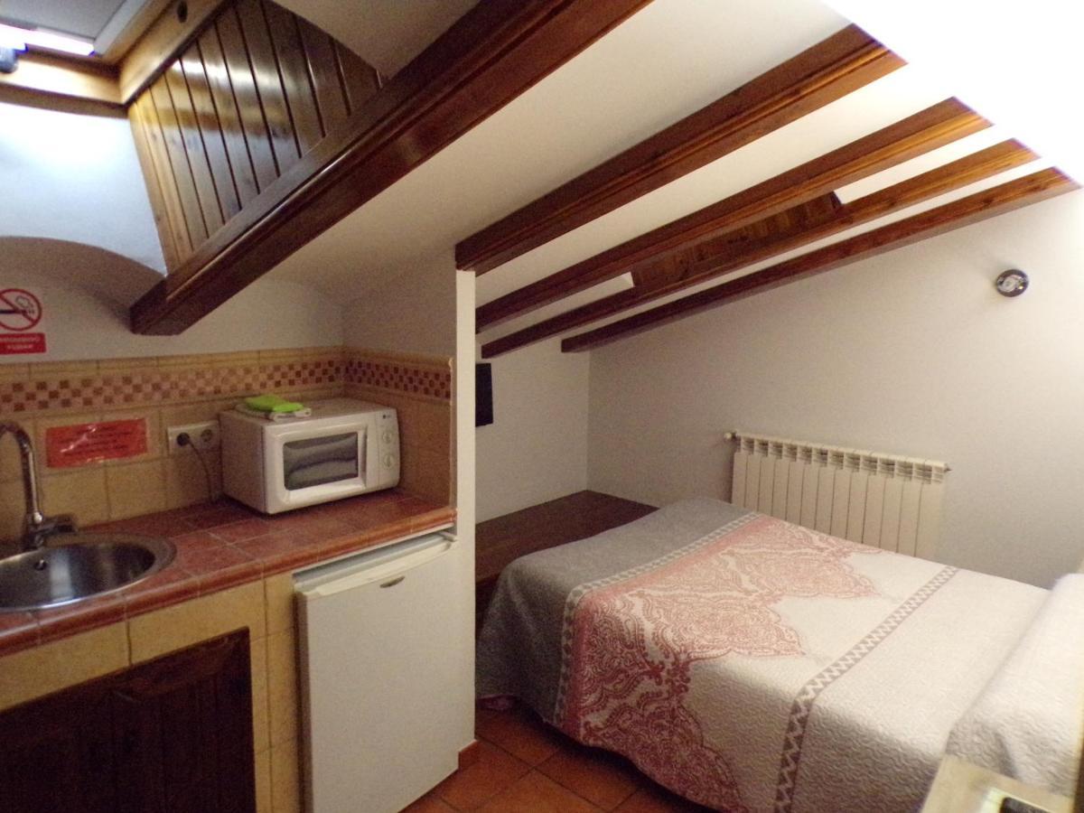 Hostal Serruchi Teruel Extérieur photo