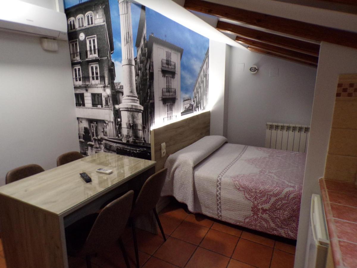 Hostal Serruchi Teruel Extérieur photo
